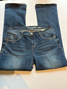 Wallflower Women's Faded Blue Stretch Jeans Legendary Fit Size 13 Reg